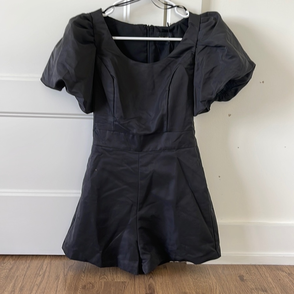 Black DO BE romper